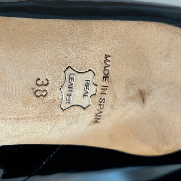 LK BENNETT Sz 38 Patent Leather Pumps Rounded Toe Cap Made In Spain Heels - Picture 8 of 8